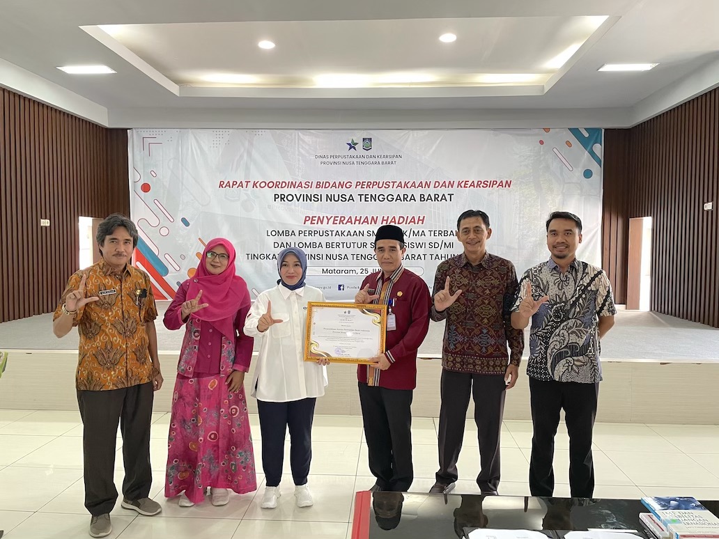 Penandatanganan MoU dengan Mitra Kerja Dinas Perpustakaan dan Kearsipan NTB